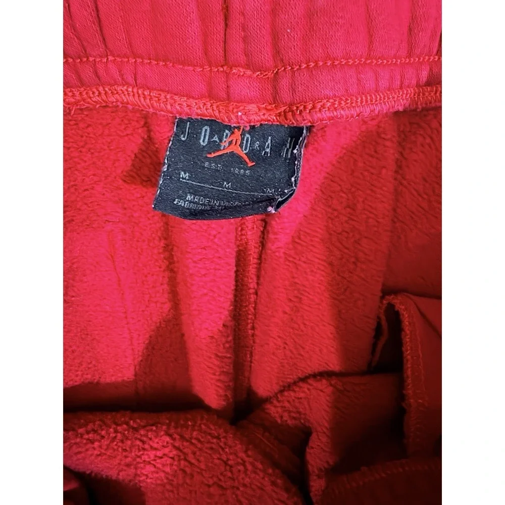 Jordan‎ Pants Essentials Fleece Mens MEDIUM Red Cotton Blend Joggers DQ7340-687